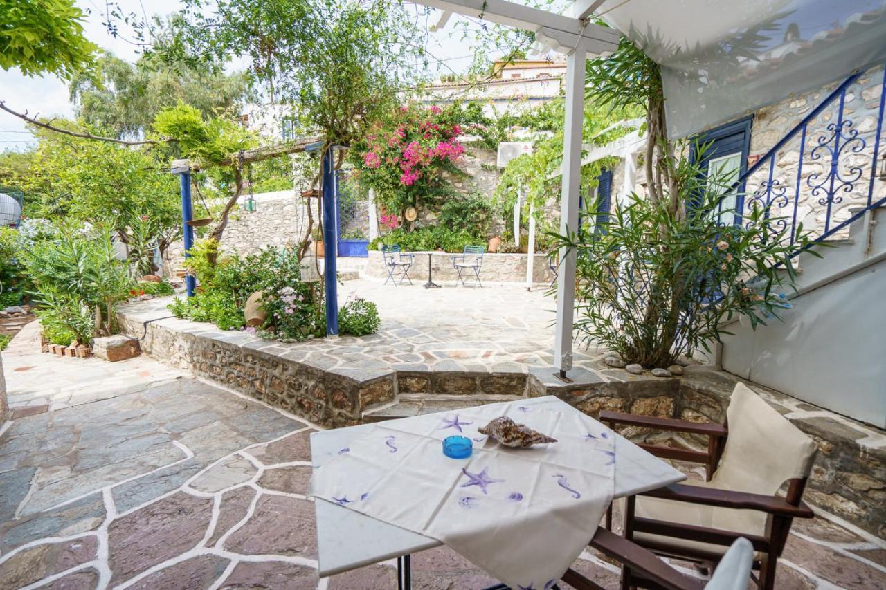 Sparrow Apartments Hydra (Saronic Islands) Buitenkant foto
